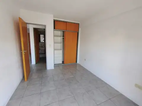Departamento en Alquiler en Moron, $ 590.000