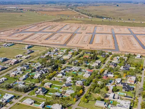 Terreno en Venta en Funes City, USD 210.000