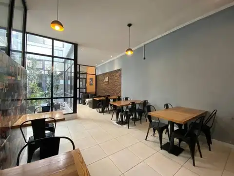 Vende fondo de comercio en zona altamente comercial