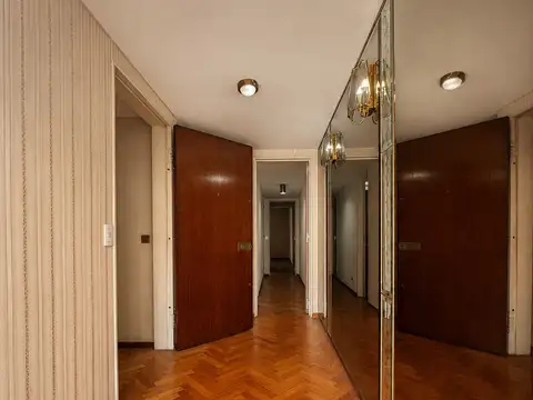 Departamento en Venta con 2 cocheras