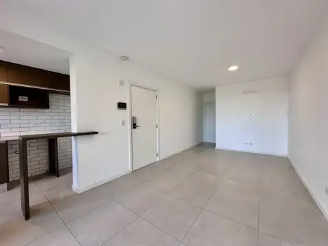 Departamento en Alquiler en Playa Grande, $ 900.000