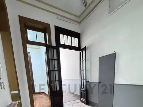 Departamento 6 ambientes con 1 baño