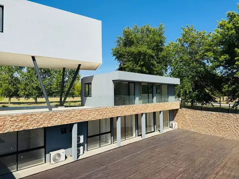 VENTA CASA 12 AMB VILLA DE CAMPO LA COLINA LUJÁN