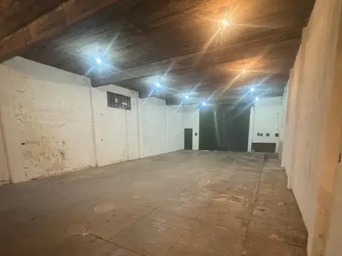 Galpon en Alquiler en Moron Sur, $ 1.500.000