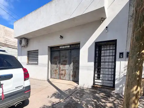 VENTA DOS PROPIEDADES EN MISMO LOTE, VILLA CELINA