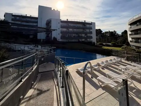 Departamento en Venta en Villa Parque Siquiman, USD 180.000