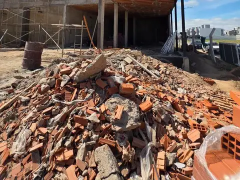 Local en Alquiler A Estrenar