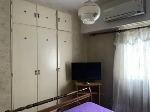 Departamento en Alquiler en Monte Castro, $ 1.200.000