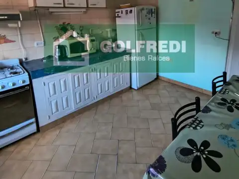 Casa 3 ambientes con 1 baño