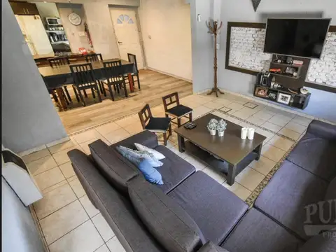 Casa 4 ambientes con 3 baños