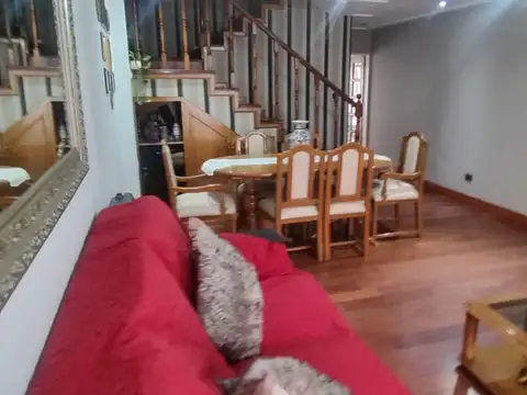 Depto Tipo Casa en Venta de 3 dormitorios