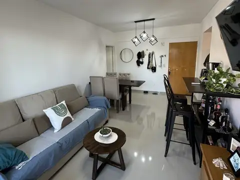 Departamento 3 ambientes con 2 baños