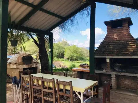 Exc Local Gastronomico y hospedaje vta Dique Cabra Corral