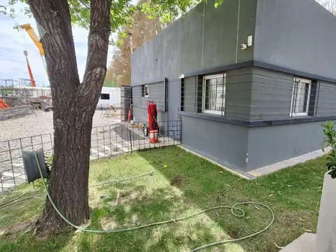 En Venta, Base Operativa, Av del Trabajo, Plottier
