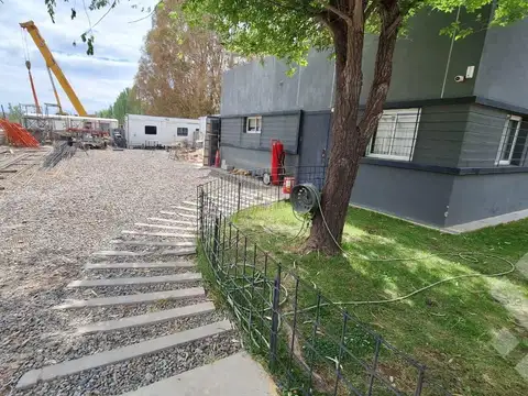 En Venta, Base Operativa, Av del Trabajo, Plottier