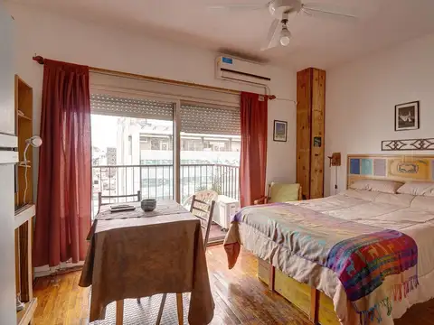 MONOAMBIENTE EN VENTA ALMAGRO BALCON FRENTE ARBNB