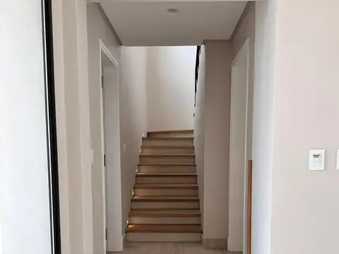 Casa en Venta en El Challao, USD 475.000