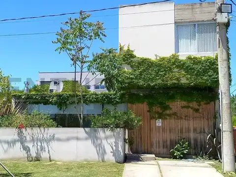 CASA EN VENTA CITY BELL, EL QUIMILAR