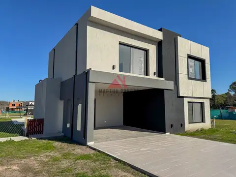 Casa en Venta 1 año