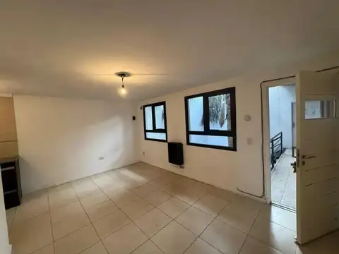 3 De Febrero 4600