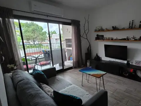 HERMOSO DEPTO . 3 AMB CON COCHERA LUMINOSO