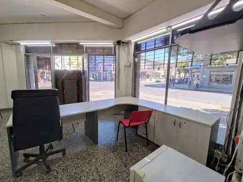 VENTA  LOCAL COMERCIAL 34 METROS VILLA SARMIENTO