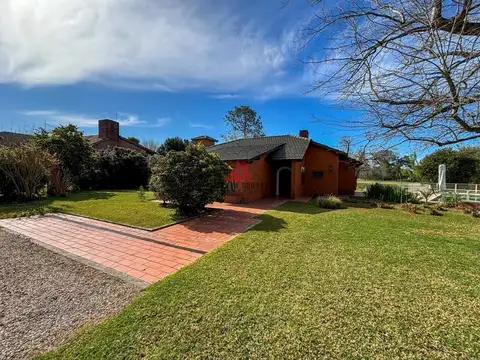 Casa en Venta en Larena Country Club, USD 185.000