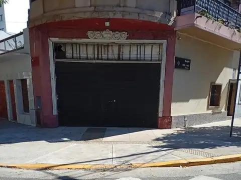 Local en Alquiler en Parque Avellaneda, $ 750.000