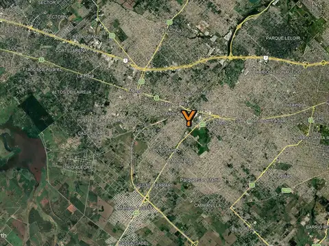 Casa en Venta con 3 cocheras