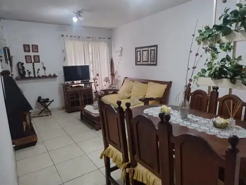 VENTA, CASA DUPLEX COCHERA 89 M2 HAEDO CHICO