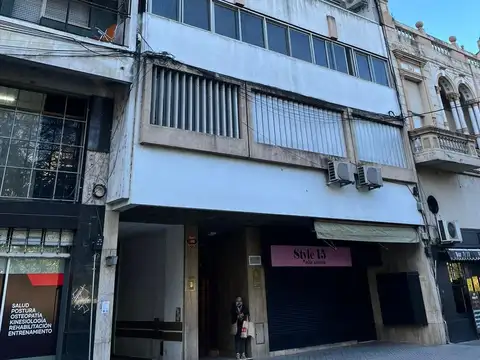 DEPARTAMENTO EN VENTA CUATRO DORMITORIOS ENTRE RIOS 1000 ROSARIO