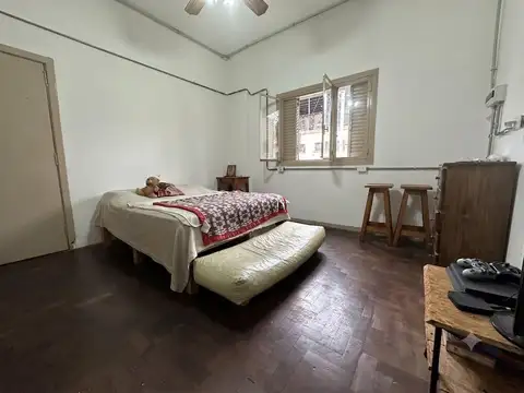 Depto Tipo Casa en Venta 70 años