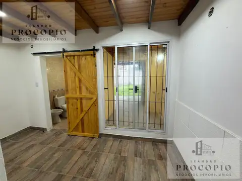 Depto Tipo Casa 3 ambientes con 3 baños