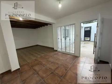 Depto Tipo Casa en Venta en Moreno, USD 53.000
