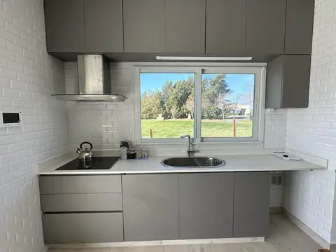Casa en Venta en El Cazal, USD 265.000