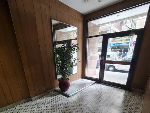 General Juan Lavalle 1900, Piso 4