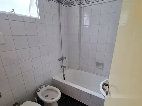 2 AM LAVALLE 1986 4ª(BARRIO: CONGRESO/FACULTAD)