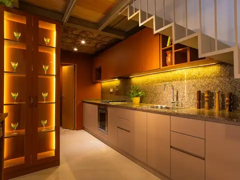 Casa 5 ambientes con 2 baños