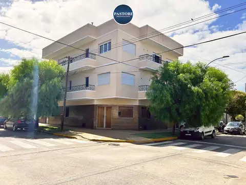 ignacio WARNES 2100, Piso 1