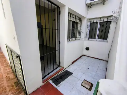 Francisco N Laprida al 2600