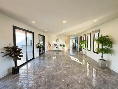 Casa en Venta en Prados del Oeste, USD 205.000