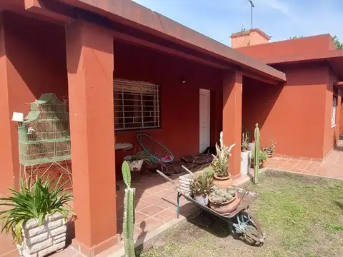 Quinta en Venta en Paso del Rey, USD 119.900