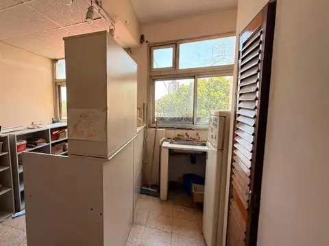 Departamento 5 ambientes con 2 baños