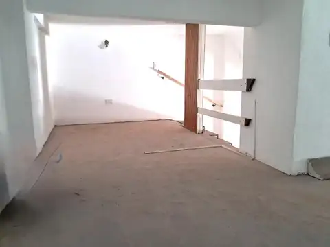 Local en Venta 30 años