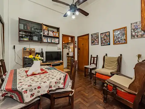 Departamento en Venta en Chacarita, USD 99.000