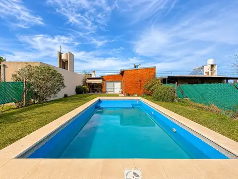 Casa 3 ambientes con 1 baño