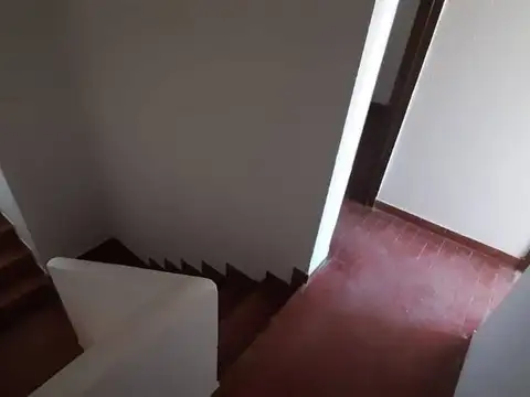 VENTA DUPLEX 3 AMBIENTES EN ZARATE APTO CREDITO