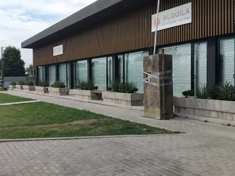 Local en Venta 1 año