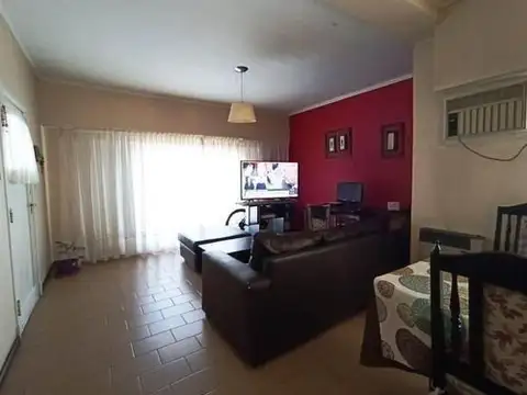 Depto Tipo Casa en Venta en Miramar, USD 140.000
