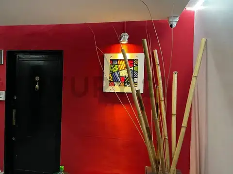 VENTA OFICINA EN BARRIO MONSERRAT MUY CERCA DE AVENIDA 9 DE JULIO